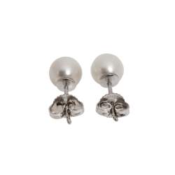 Pre Owned Tiffany & Co. Tiffany Signature Cultured Pearl 18K White Gold Stud Earrings