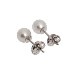Pre Owned Tiffany & Co. Tiffany Signature Cultured Pearl 18K White Gold Stud Earrings