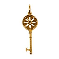 Pre Owned Tiffany & Co. Tiffany Keys Daisy Key Diamond 18K Yellow Gold Pendant 