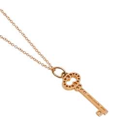 Pre Owned Tiffany & Co. Vintage Oval Key Diamond 18K Rose Gold Pendant Necklace