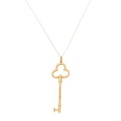Pre Owned Tiffany & Co. Trefoil Key 18K Yellow Gold Pendant