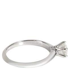 Pre Owned Tiffany & Co. Solitaire Engagement Platinum Diamond Ring EU 52