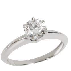 Pre Owned Tiffany & Co. Solitaire Engagement Platinum Diamond Ring EU 52