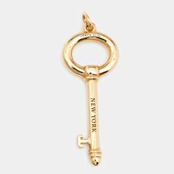 Tiffany & Co. Tiffany Keys 18K Yellow Gold Oval Key Pendant