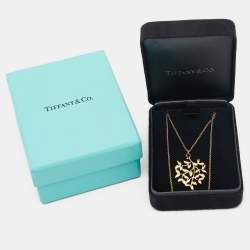 Pre Owned Tiffany & Co. Paloma Picasso Olive Leaf 18K Yellow Gold Pendant Necklace