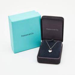 Pre Owned Tiffany & Co. Heart Lock Diamonds 18k White Gold Pendant Necklace