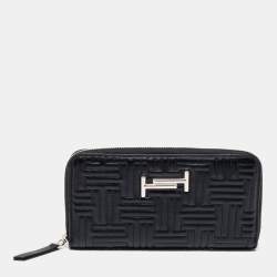 Tod's Black Quilted Leather Double T Zip Around Wallet