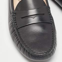 مملوكة مسبقًا حذاء لوفرز تودز درايفنغ بني جلد أسود مقاس 38