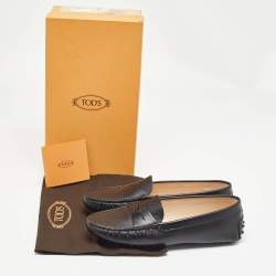 مملوكة مسبقًا حذاء لوفرز تودز درايفنغ بني جلد أسود مقاس 38