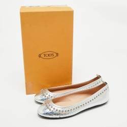 Tod's Silver Python Embossed Leather Studded Ballet Flats Size 35.5