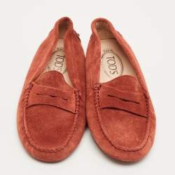 Pre Owned Tod's Red Suede Gommino Loafers Size 35