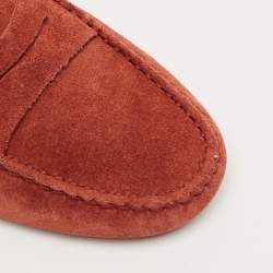 Pre Owned Tod's Red Suede Gommino Loafers Size 35