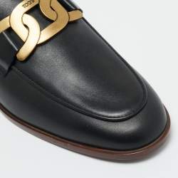 مملوكة مسبقًا Tod's Size 41 Black Leather Chain Link Detail Slip On Loafers