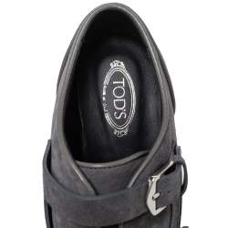 مملوكة مسبقًا Tod's Grey Suede Leather Platform Block Heel Ankle Booties Size 40