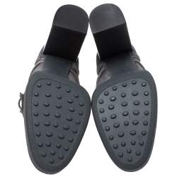 مملوكة مسبقًا Tod's Grey Suede Leather Platform Block Heel Ankle Booties Size 40