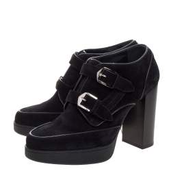 مملوكة مسبقًا Tod's Black Suede Leather Buckle Block Heel Ankle Booties Size 38.5 