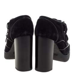 مملوكة مسبقًا Tod's Black Suede Leather Buckle Block Heel Ankle Booties Size 38.5 