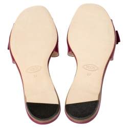 Pre Owned Tod's Magenta Patent Leather T Ribbon Flat Sandals Size 37