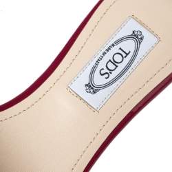 Pre Owned Tod's Magenta Patent Leather T Ribbon Flat Sandals Size 37