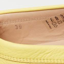 Pre Owned Tod's Yellow Leather Gommini Slip On Loafers Size 39