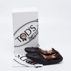 Pre Owned Tod's Black Leather Scrunch Ballet Flats Size 37