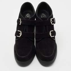 مملوكة مسبقًا Tod's Black Suede Buckle Block Heel Booties Size 39.5 