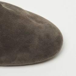 مملوكة مسبقًا Tod's Grey Suede  Smoking Slippers Size 38