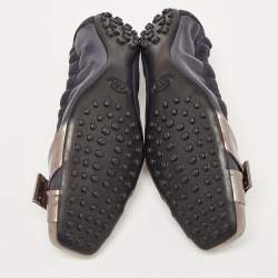 Pre Owned حذاء باليرينا فلات تودز سكرانش سويدي وجلد أزرق/ رصاصي لامع مقاس 35