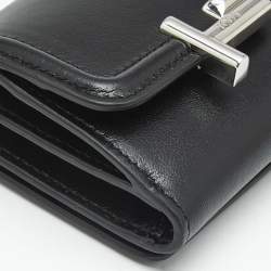 Pre Owned Tod's Black Leather Double T Trifold Wallet