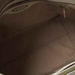 Pre Owned Tod's Cream/Brown Leather and Patent Leather Flower Tote