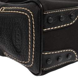 مملوكة مسبقًا Tod's Black Nylon and Leather Zip Shoulder Bag