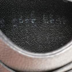 Pre Owned Tod's Grey Leather Card Holder