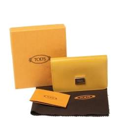 Pre Owned Tod's Yellow Leather Logo Flap Card Case