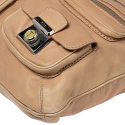 مملوكة مسبقًا Tod's Beige Leather Took Tracolla Media Hobo Bag