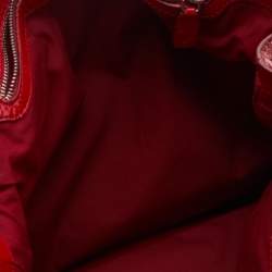 مملوكة مسبقًا Tod's Red Patent Leather Drawstring Tote