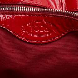 مملوكة مسبقًا Tod's Red Patent Leather Drawstring Tote