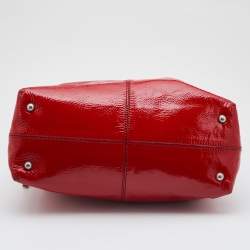 مملوكة مسبقًا Tod's Red Patent Leather Drawstring Tote