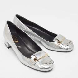 Pre Owned Tod's Silver Leather Fringe Detail Loafer Pumps Size 37.5