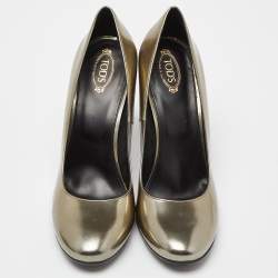 Tod's Metallic Leather Round Toe Pumps Size 40