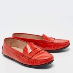 Tod's Red Patent Leather Gommino Loafers Size 38