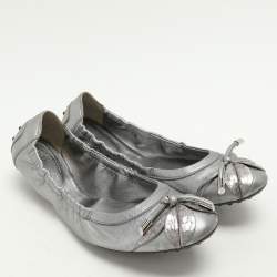 Tod's Silver Leather and Python Trim Bow Scrunch Ballet Flats Size 40