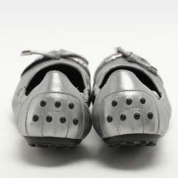Tod's Silver Leather and Python Trim Bow Scrunch Ballet Flats Size 40
