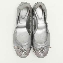 Tod's Silver Leather and Python Trim Bow Scrunch Ballet Flats Size 40