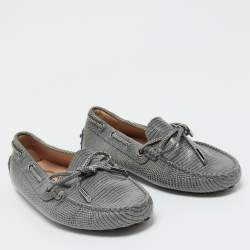 مملوكة مسبقًا Tod's Grey Lizard Embossed Leather Bow Slip On Loafers Size 35