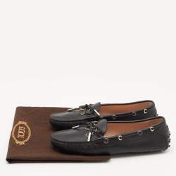 مملوكة مسبقًا Tod's Black Saffiano Leather Logo Bow Slip On Loafers Size 39