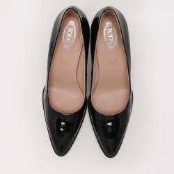 Tod's Black Patent Leather Pointed Toe Pumps Size 39
