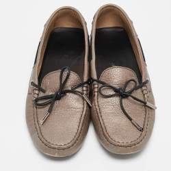 Pre Owned Tod's Grey Leather  Slip On Loafers Size 39