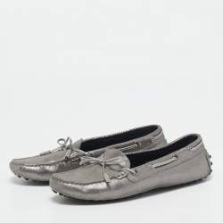 Tod's Grey/Silver Textured Suede Bow Slip On Loafers Size 38