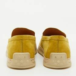 Pre Owned حذاء لوفرز تودز درايفنغ دوبل تي غومينو سويدي أصفر مقاس 39.5