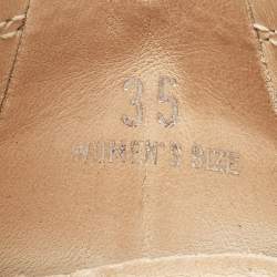 Pre Owned حذاء لوفرز تودز جلد بيج مزين بمسامير سهل الانزلاق مقاس 35